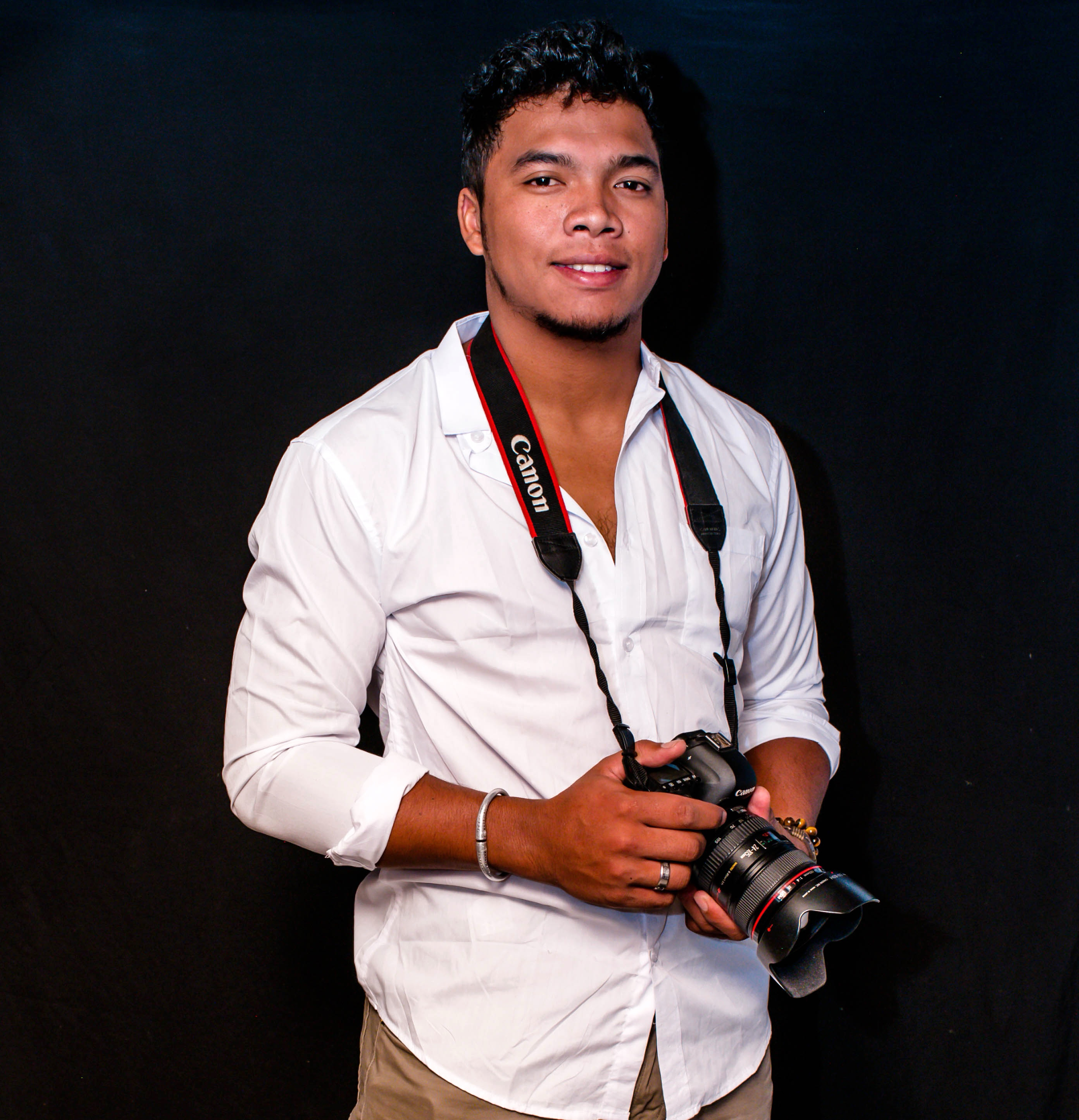 Raoly - Professional Photographer